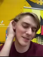 character:logan_thirtyacre smith // 300x404 // 13KB