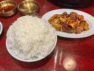 googie // 2048x1536 // 5.8MB